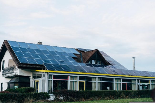panneaux solaires pour maison